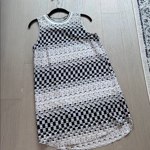 Black and White Geometric Print Dress